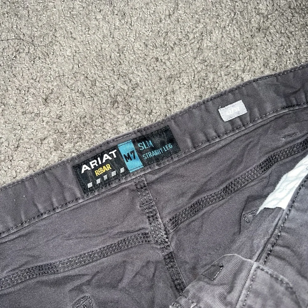 Ariat Blue Jeans Pants Men 42x32 Charcoal Gray Slim Straight M7 Leg Work Rebar